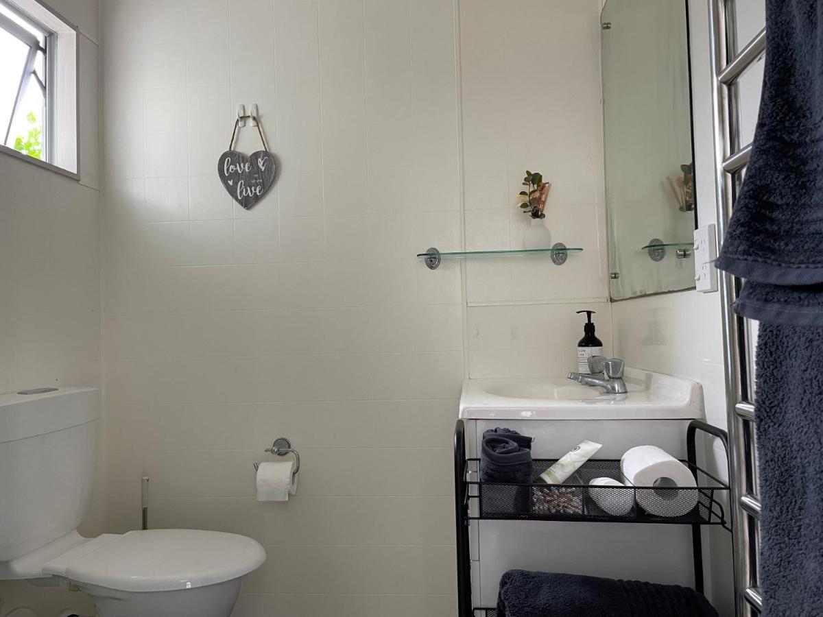Family Friendly 3Br Flat - 3Min Walk To The Beach - Self Contained Auckland Exterior foto